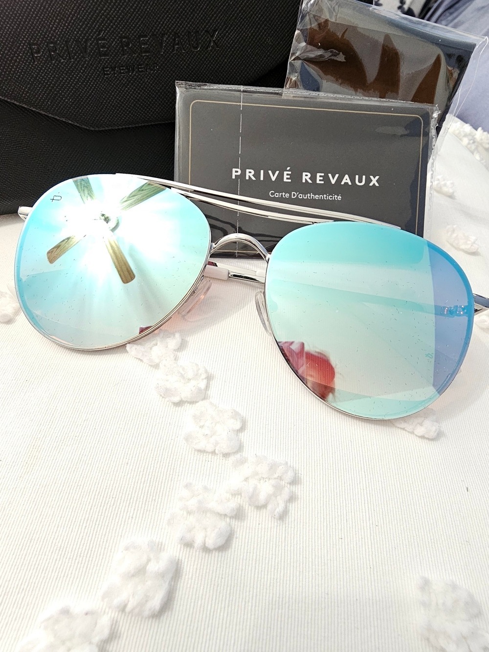 Privé Revaux Women’s Aviator Sunglasses Blue Mirrored Lenses + Case - Picture 9 of 11